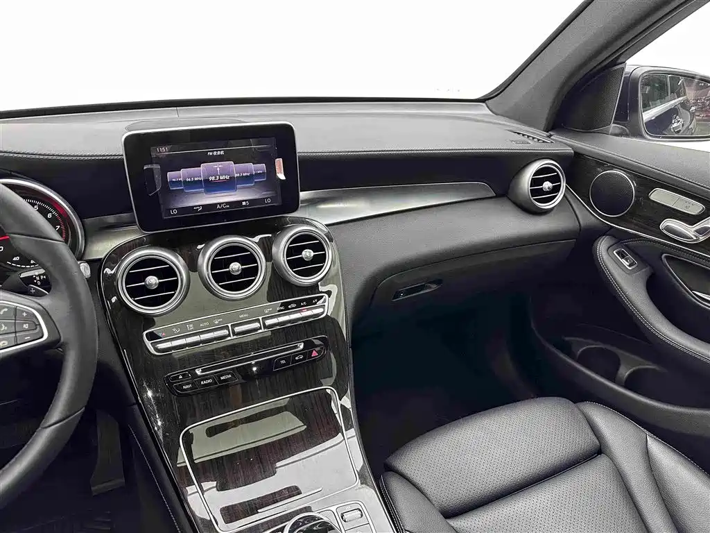 Mercedes-Benz GLC — миниатюра 14