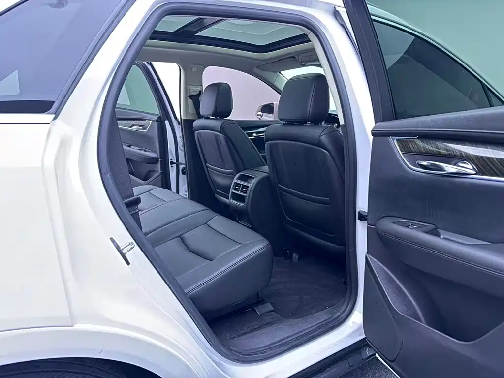 Cadillac XT5 — миниатюра 15