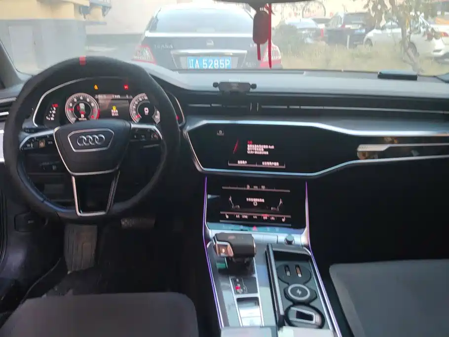 Audi A6L — миниатюра 12
