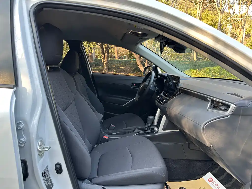 TOYOTA COROLLA SHARP AMPLIFIER