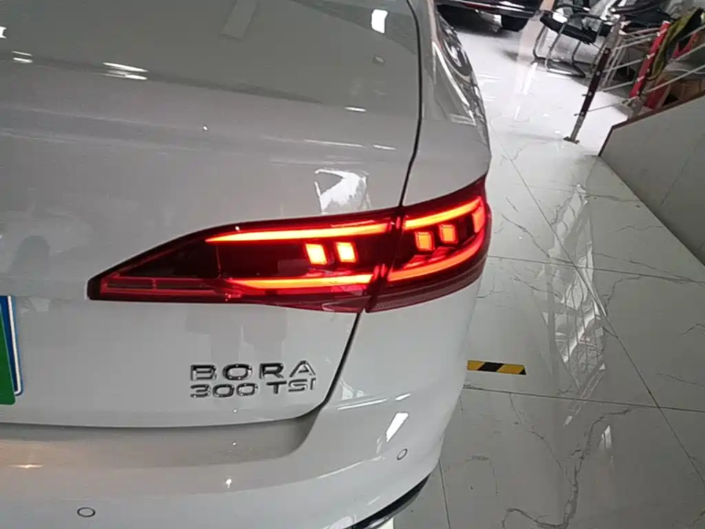 Volkswagen Bora — миниатюра 8