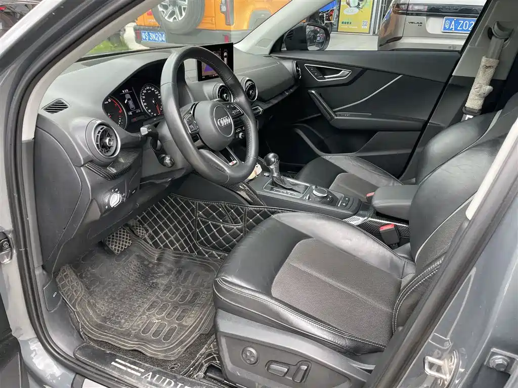 Audi Q2L — миниатюра 3