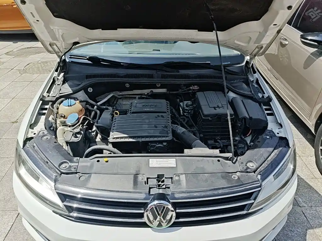Volkswagen Sagitar — миниатюра 20