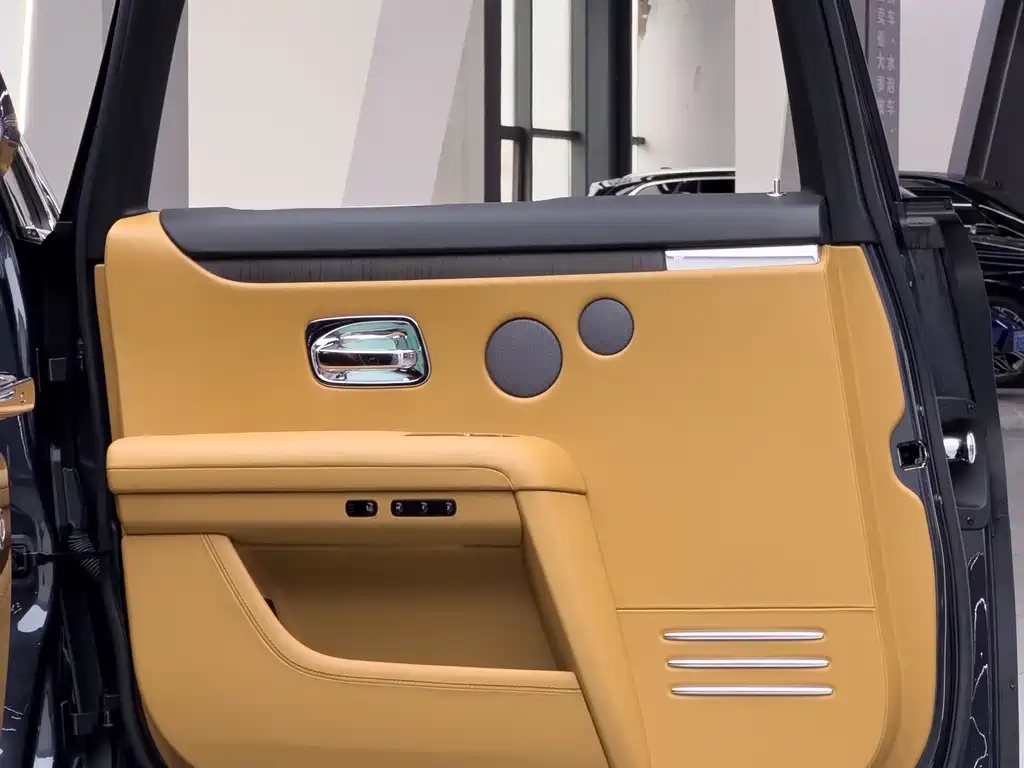 Rolls-Royce Ghost — миниатюра 29