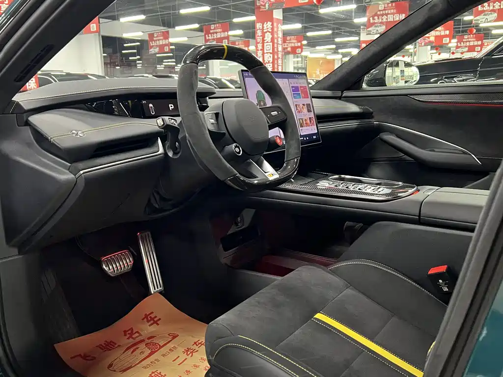 XIAOMI CAR XIAOMI SU7 ULTRA