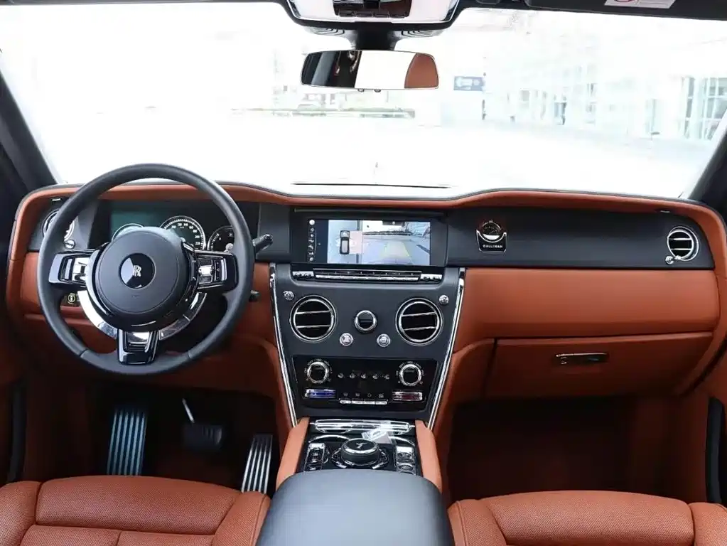 ROLLS-ROYCE CULLINAN