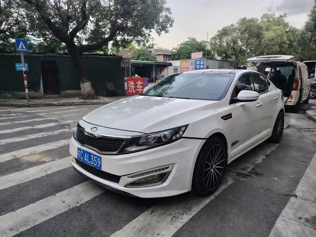 Kia K5 2013