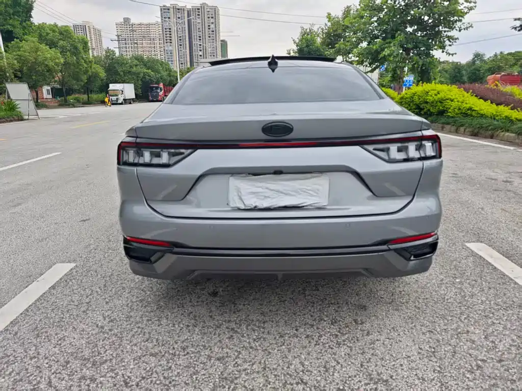 Ford Mondeo — миниатюра 17