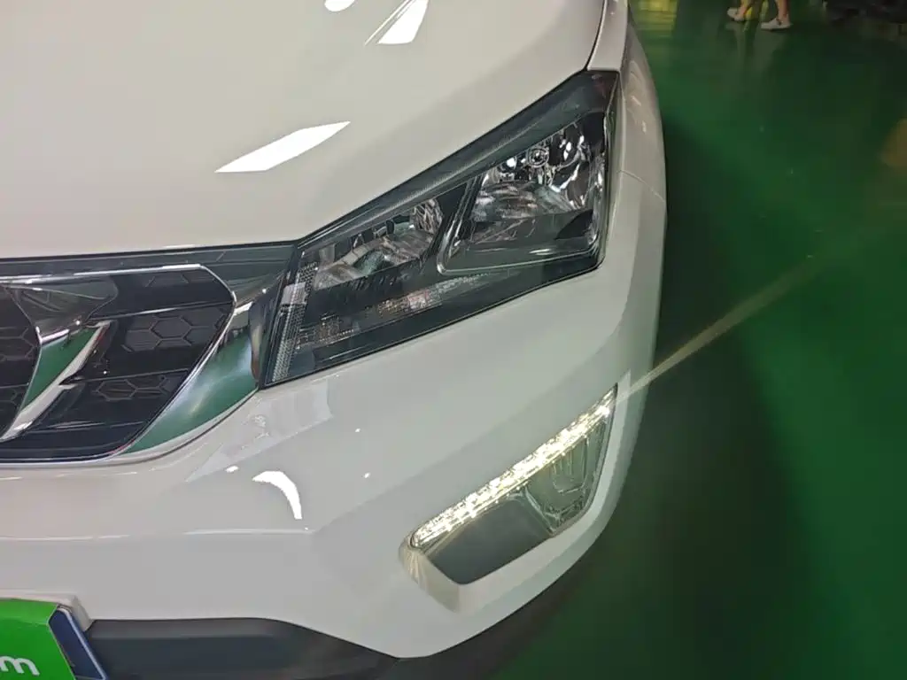 Changan CS15 — миниатюра 24