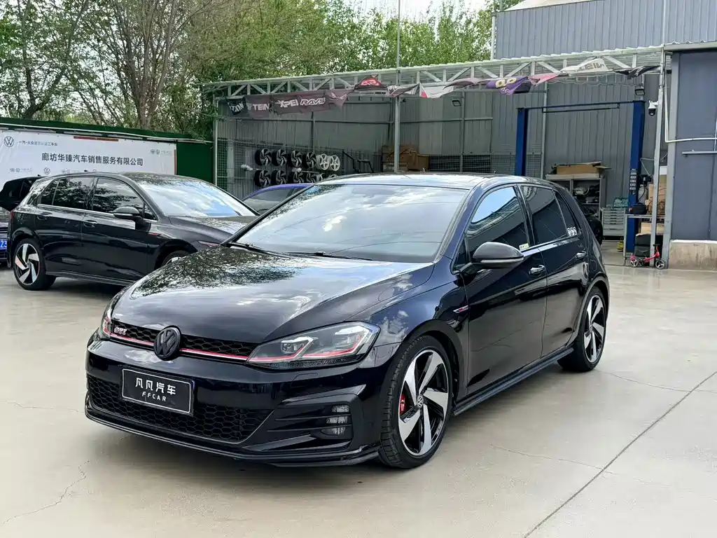 Volkswagen Golf GTI 2019