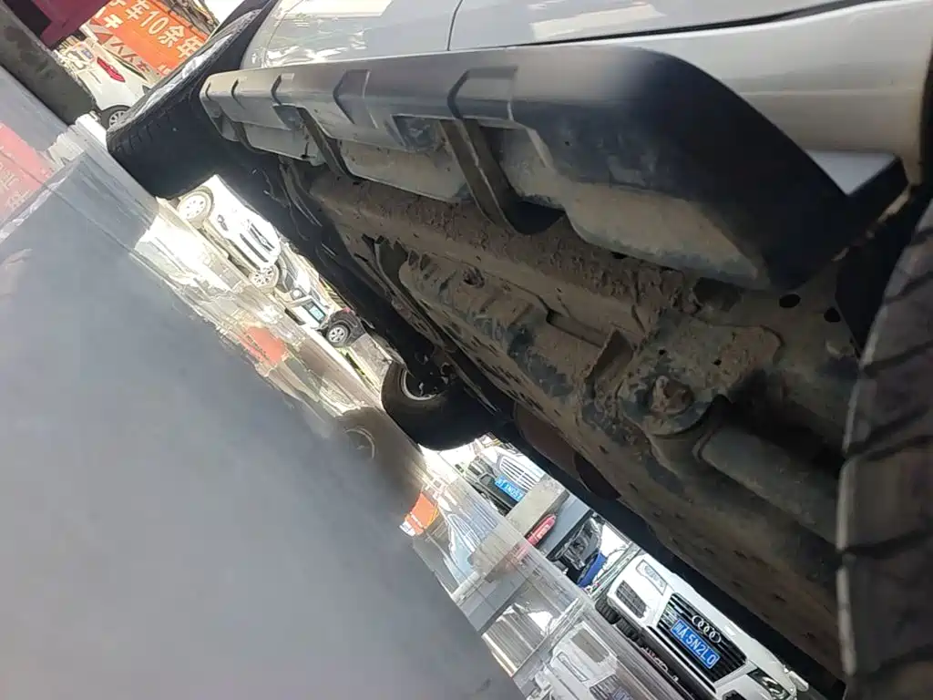 Ford Everest — миниатюра 22