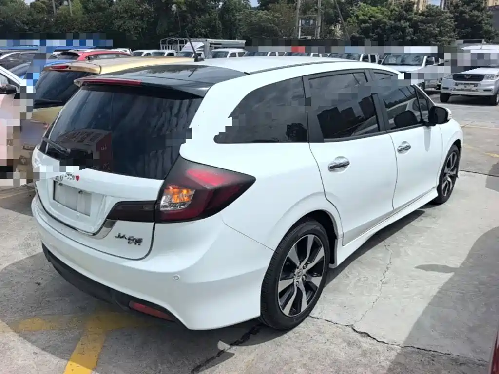 Honda Jade — миниатюра 7