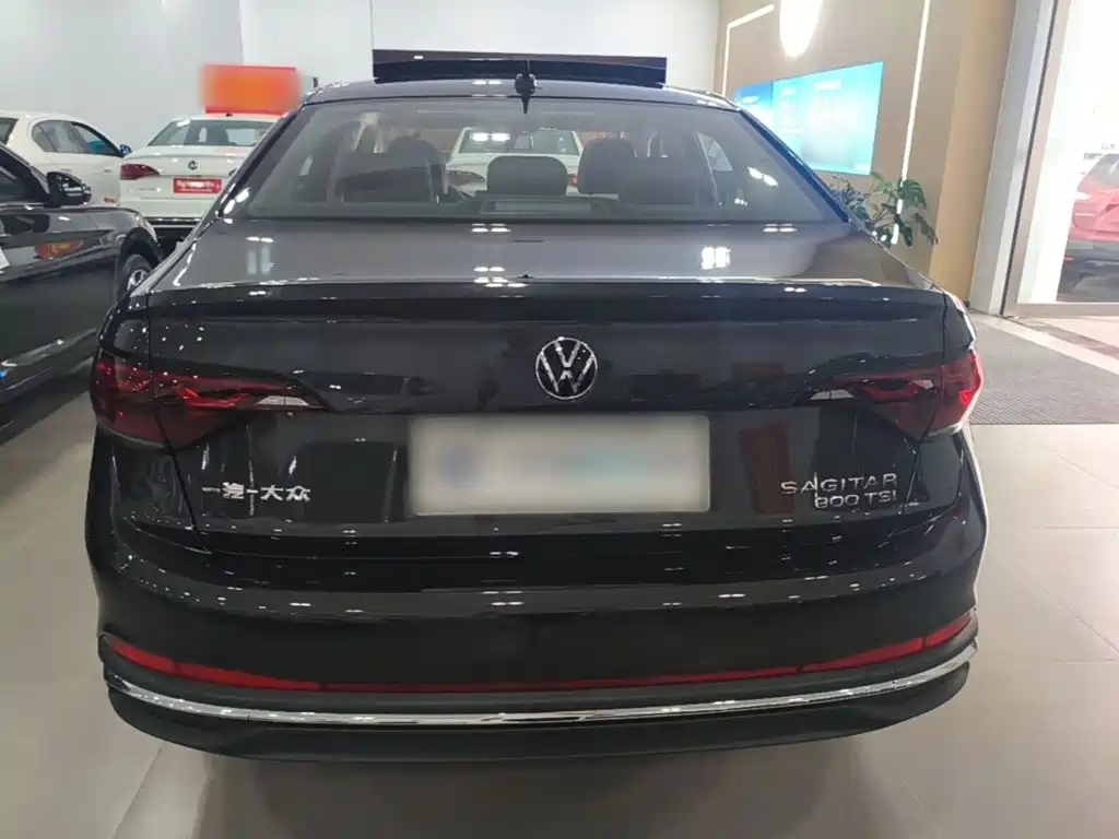 Volkswagen Sagitar — миниатюра 6