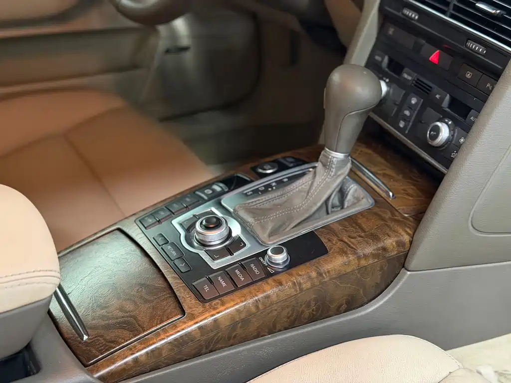 Audi A6L — миниатюра 16