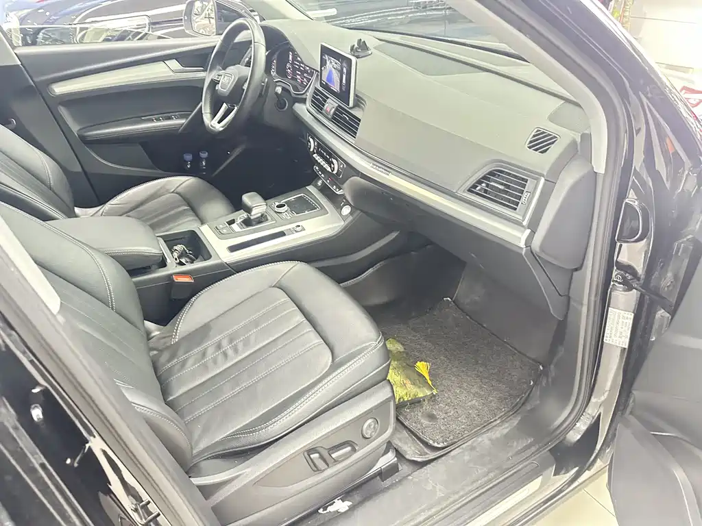 Audi Q5L — миниатюра 11