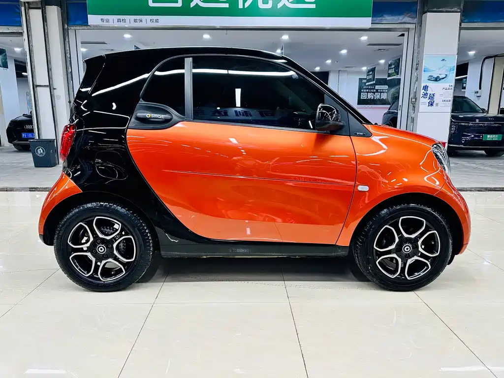 Smart fortwo 0.9T 66 kW Hardtop Pioneer Edition China V, фото 5