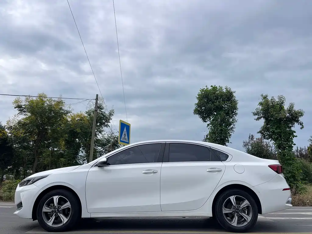 Kia K3 — миниатюра 4