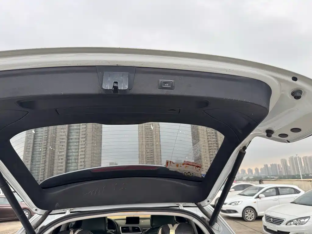 Audi Q3 — миниатюра 15