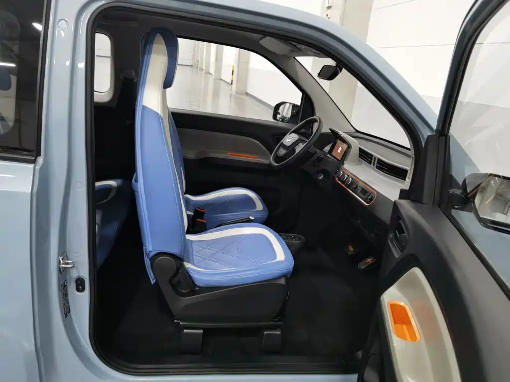 Wuling MINIEV — миниатюра 23