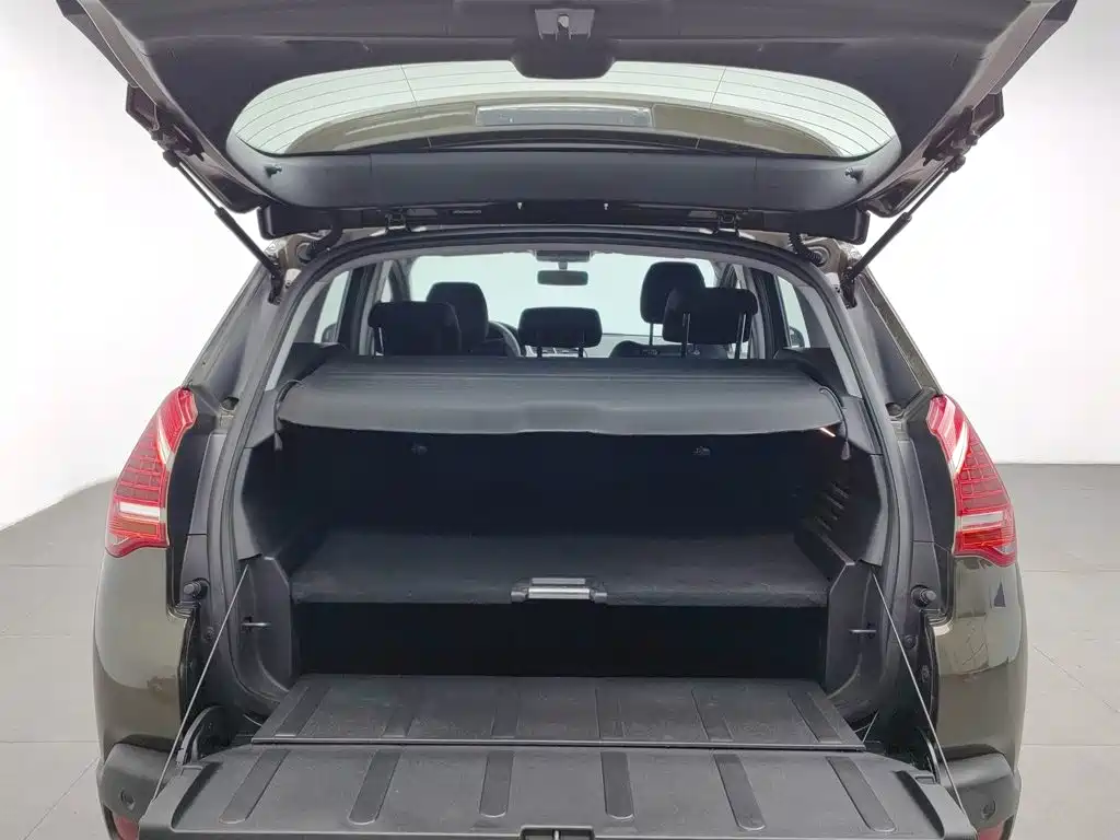 Peugeot 3008 — миниатюра 16