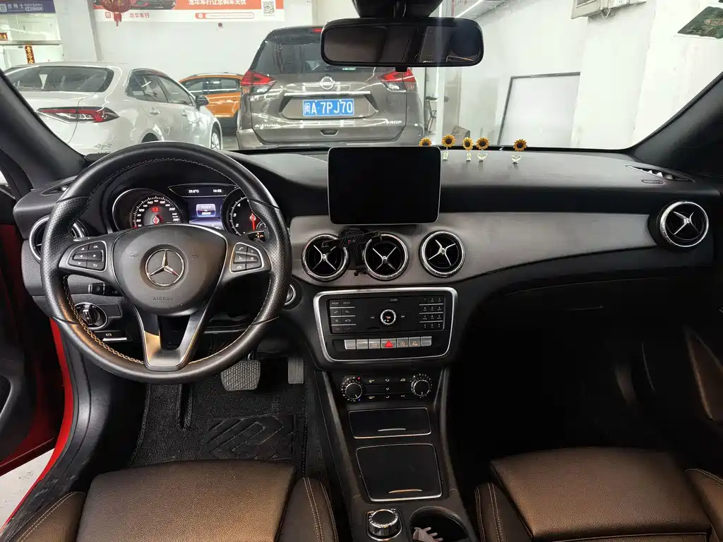Mercedes-Benz CLA (Import) — миниатюра 12