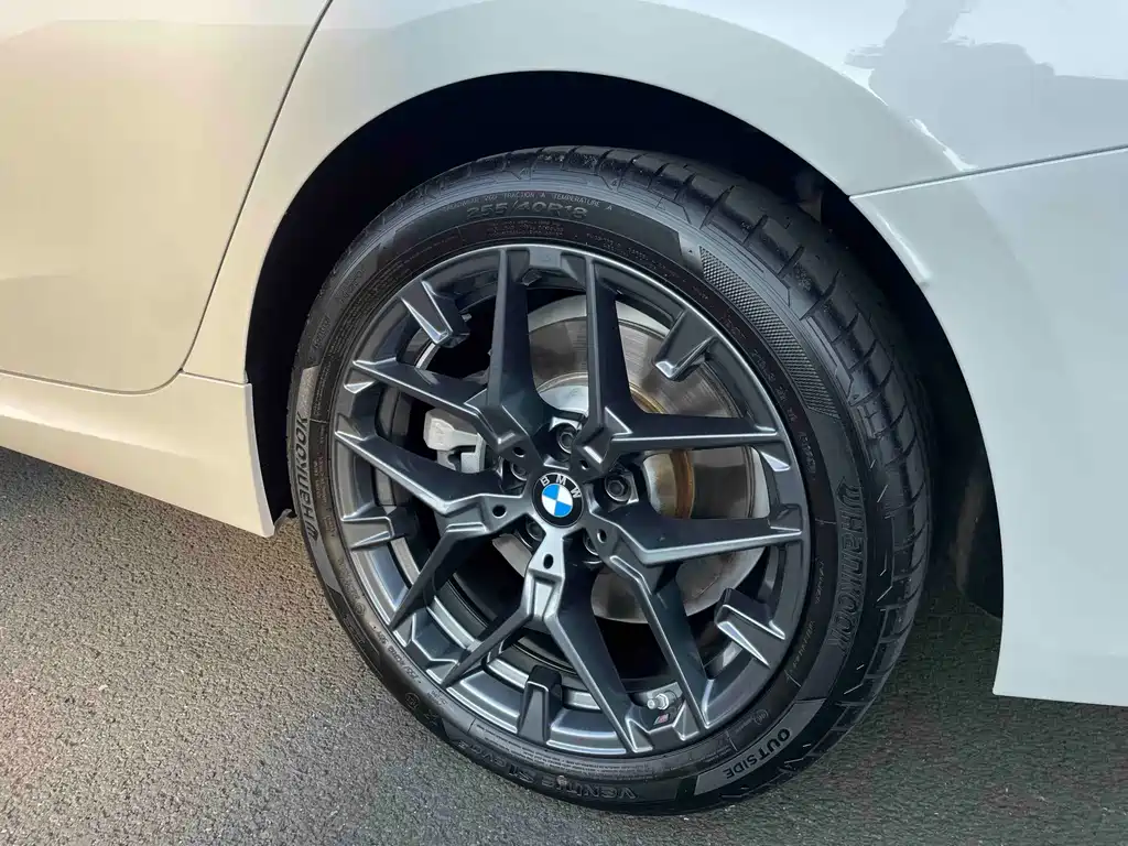BMW 3 Series — миниатюра 14