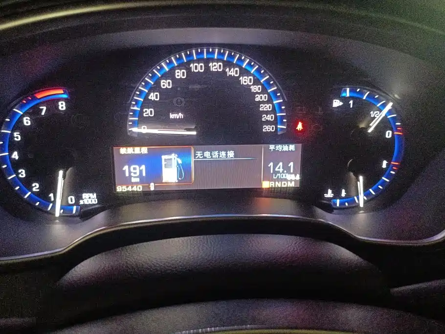Cadillac SRX — миниатюра 14