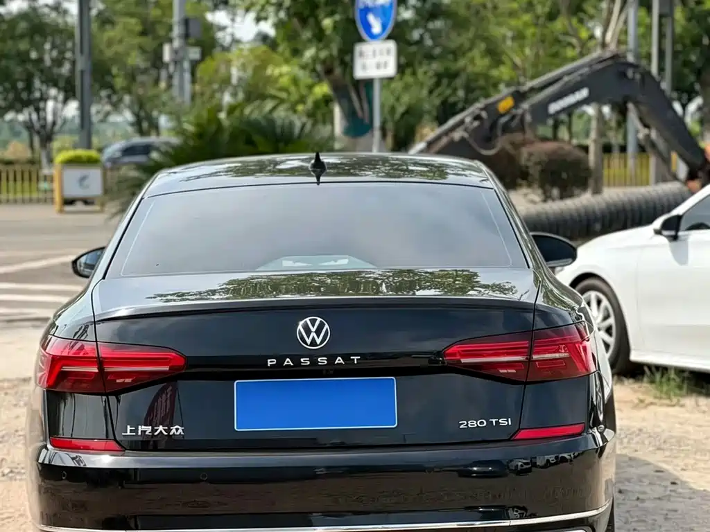 Volkswagen Passat — миниатюра 3