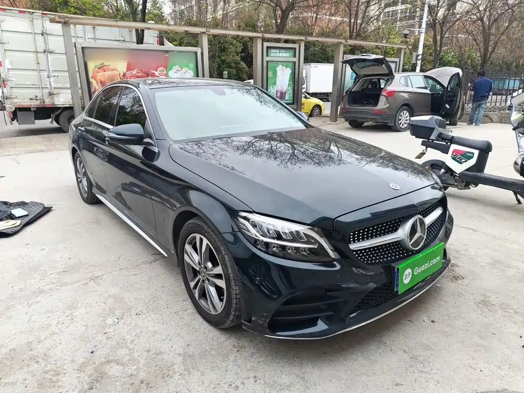 Mercedes-Benz C-Class — миниатюра 22