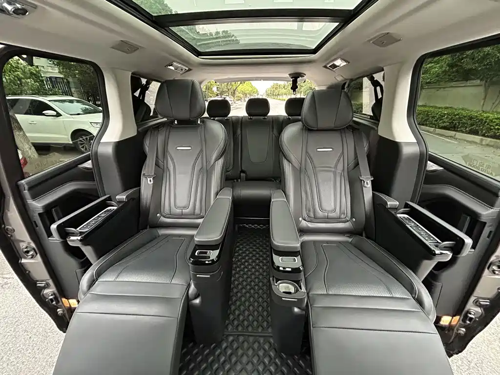 MAXUS G20 — миниатюра 20