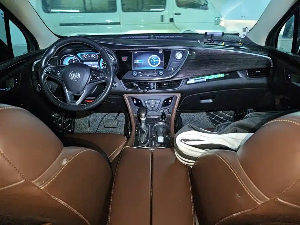 Buick Envision Plus — миниатюра 5