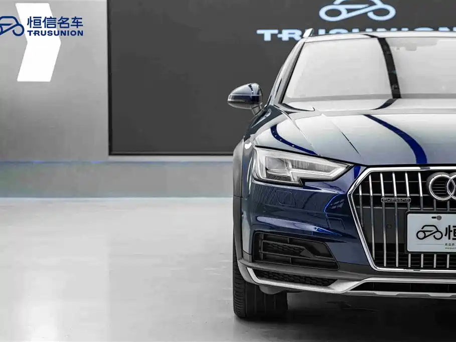 Audi A4 2019 45 TFSI allroad quattro Sport