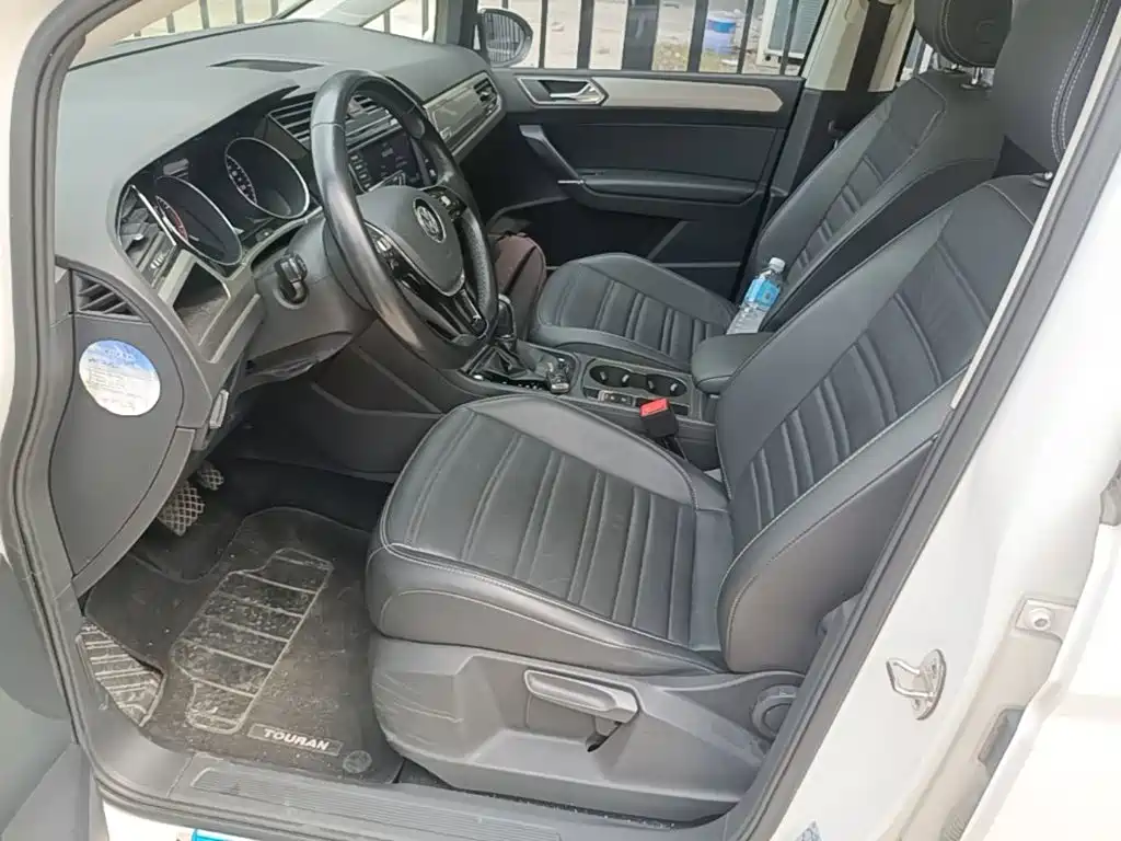 Volkswagen Touran — миниатюра 15