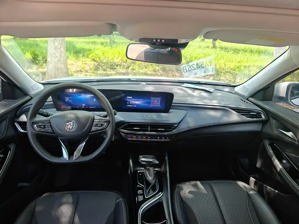 Buick Verano — миниатюра 16