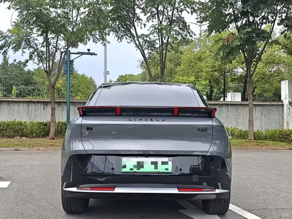Lynk & Co Z20 — миниатюра 14