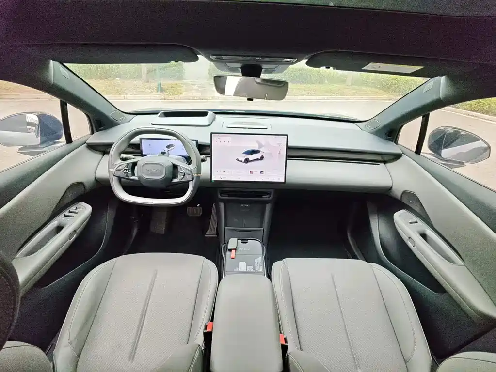 Lynk & Co Z20 — миниатюра 6