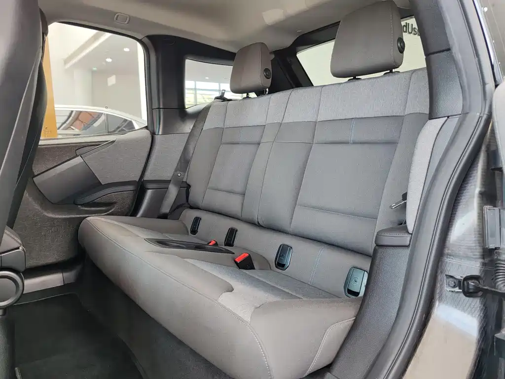BMW i3 (Import) — миниатюра 8