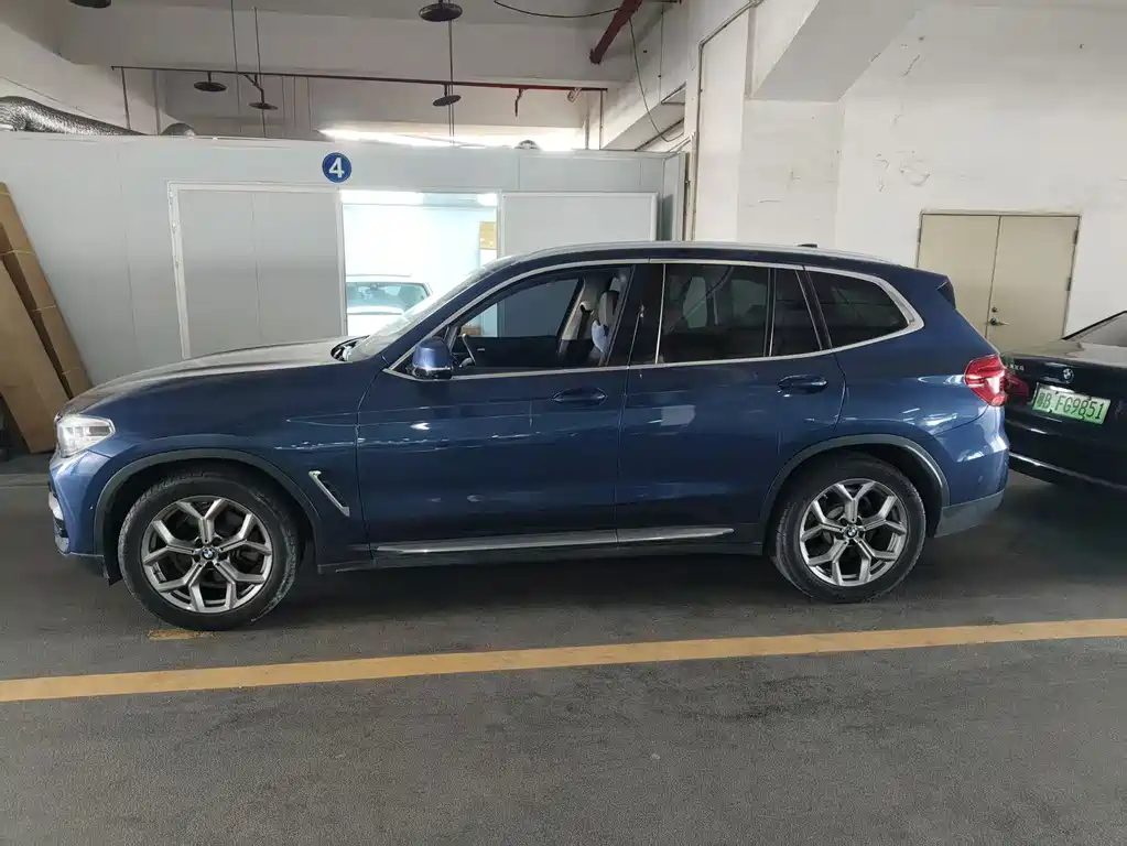 BMW X3 — миниатюра 2