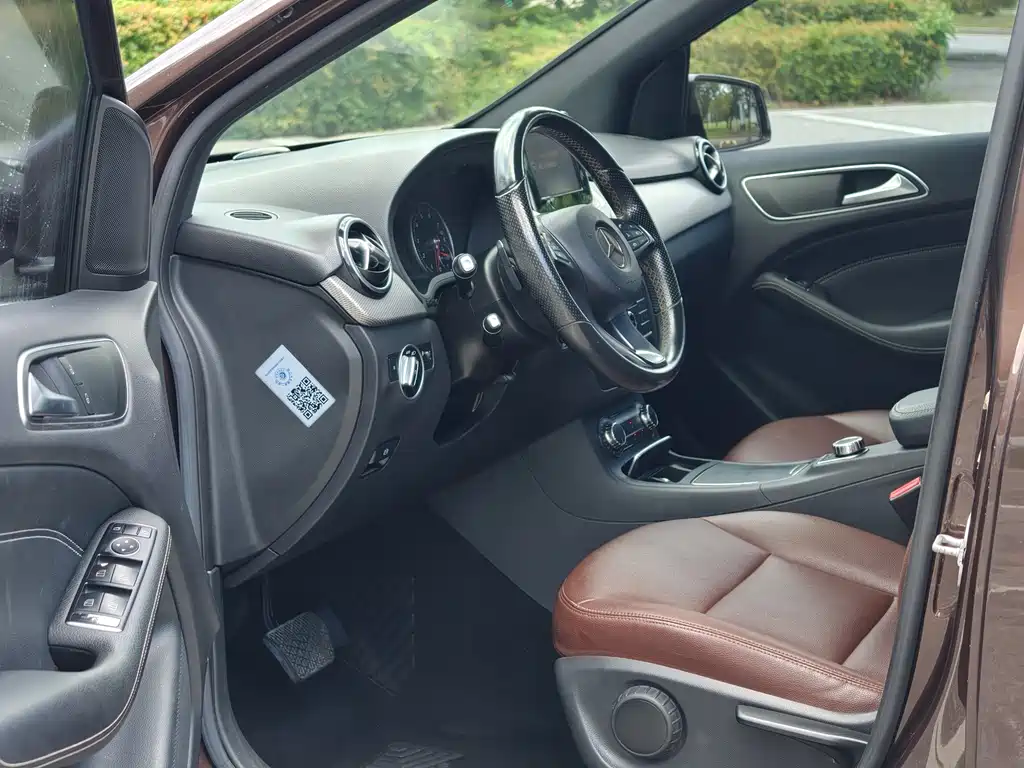Mercedes-Benz B-Class — миниатюра 14