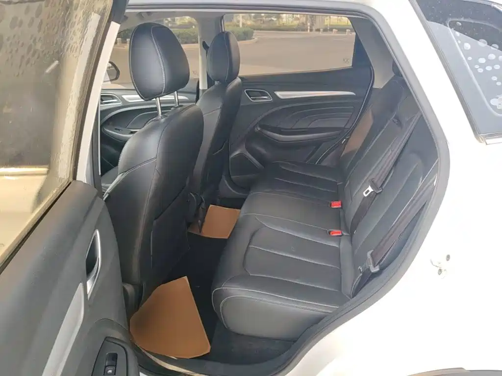 Roewe RX3 — миниатюра 17