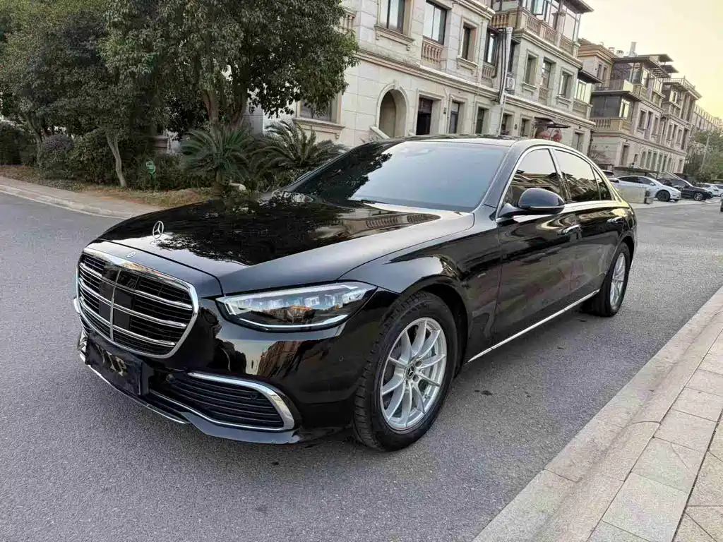 MERCEDES-BENZ S CLASS