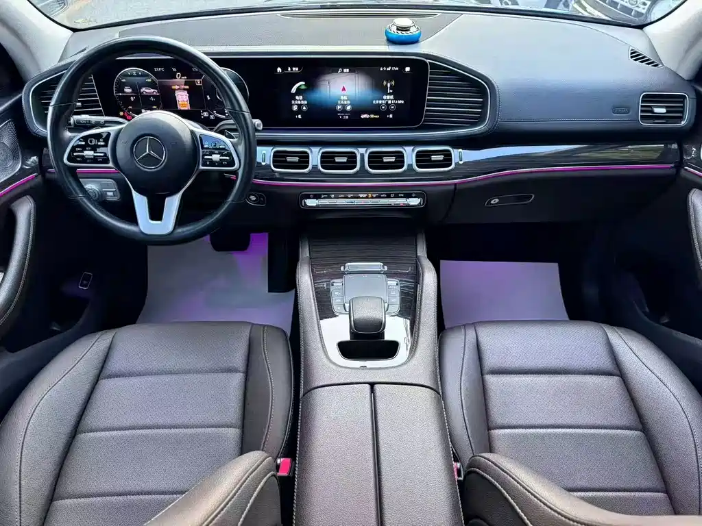 Mercedes-Benz GLE (Import) — миниатюра 6