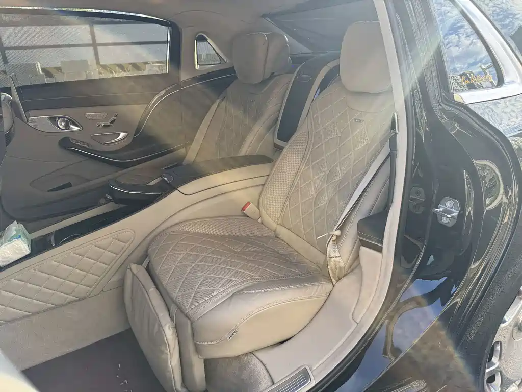 Mercedes-Benz S-Class — миниатюра 19