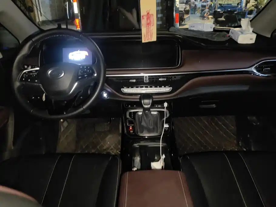 GAC Motor Trumpchi M6 — миниатюра 12