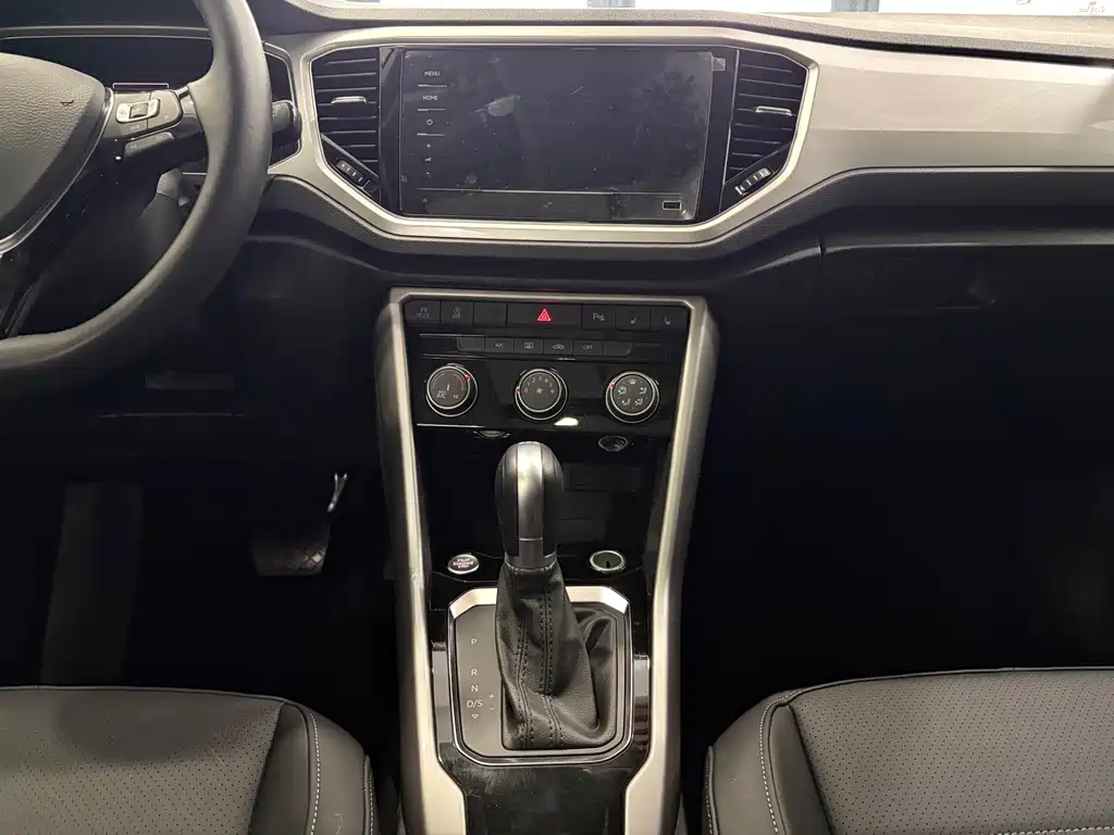 VOLKSWAGEN T ROC EXPLORING SONGS