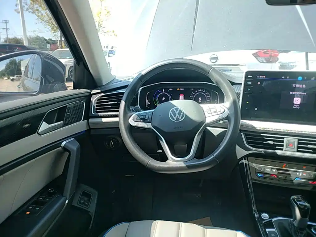 Volkswagen Tayron GTE — миниатюра 11