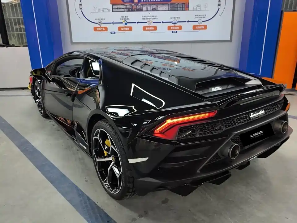 Lamborghini Huracán — миниатюра 4