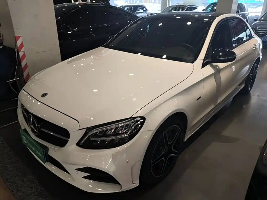 Mercedes-Benz C-Class — миниатюра 2