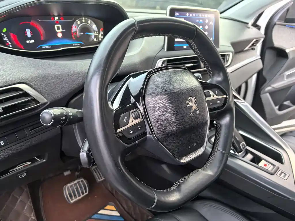 Peugeot 4008 — миниатюра 23