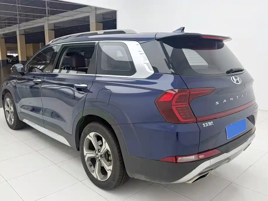 Hyundai Santa Fe — миниатюра 7
